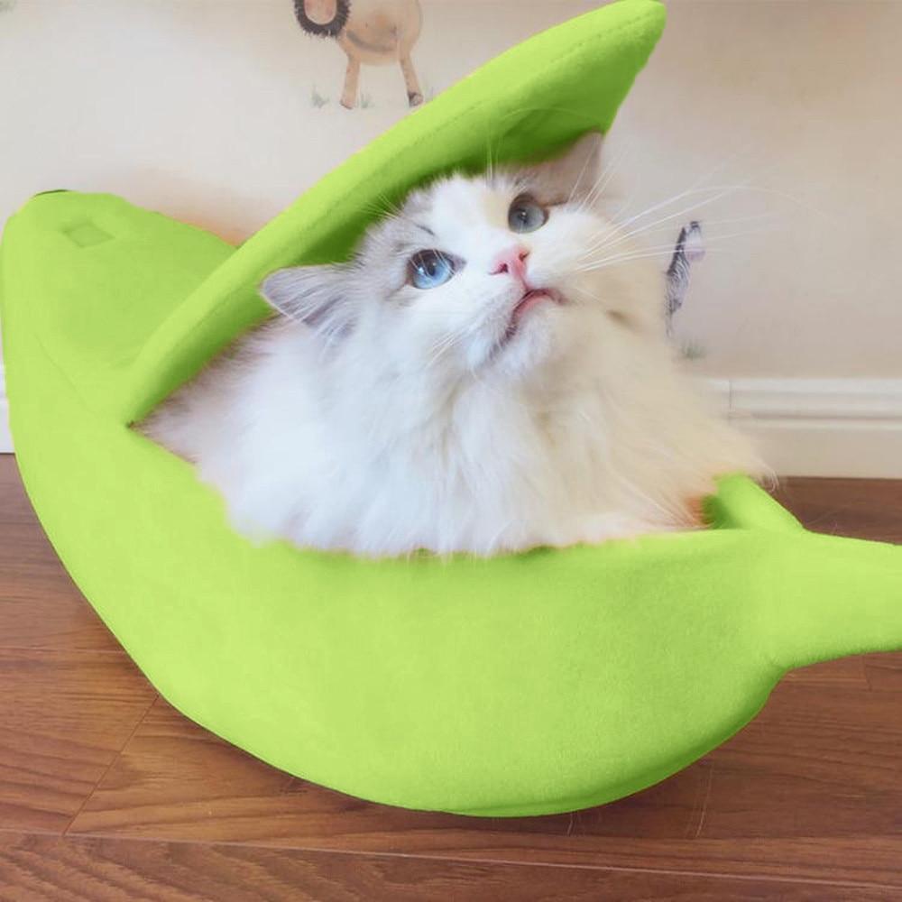 Cama em forma de banana para animais de estimação